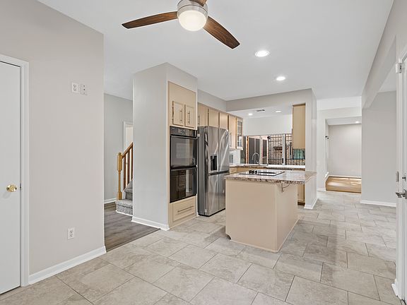 3rd image of 2231 Jamara Ln
