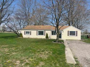 461 E Labo Rd, Carleton, MI 48117