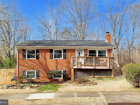 4th image of 3819 Corona Ln