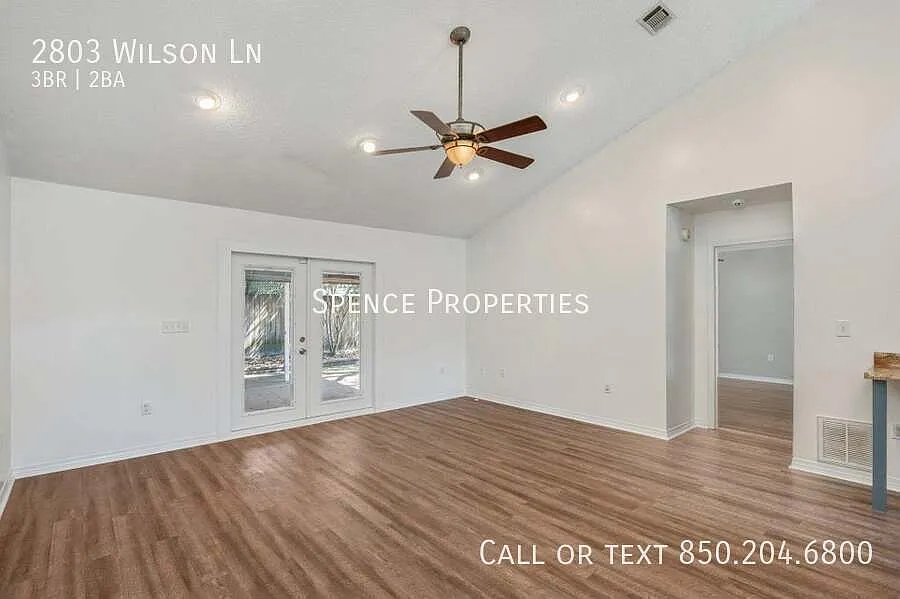 3 bed, 1311 sqft, $1,900 — Photo 2