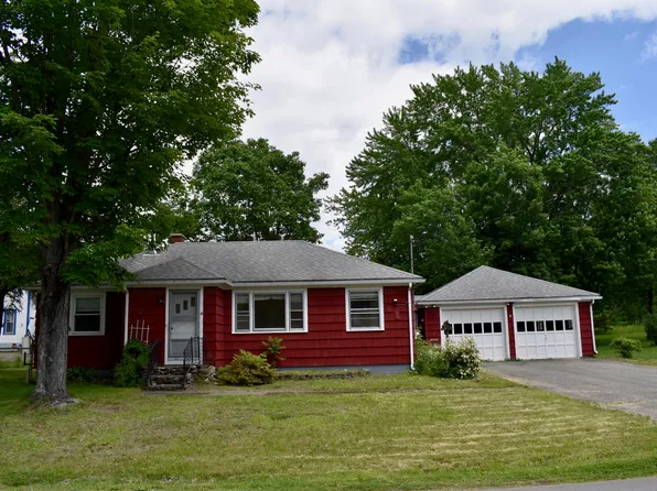 4 Sheridan Street, Newport, ME 04953