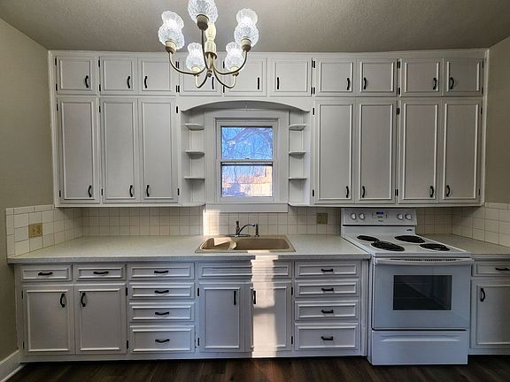 2nd image of 617 E Montgomery St APT 1