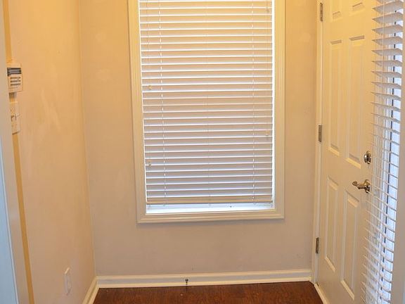 5th image of 3315 Harbour Pointe Pl Unit 2