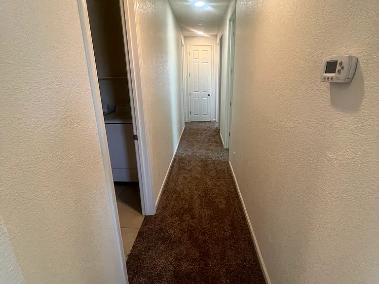 155 W Ladd Dr — Photo 26
