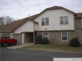 3865 Gold Pt, Eagan, MN 55122
