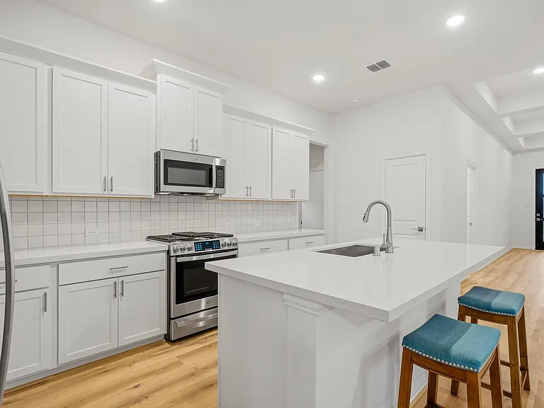 16634 Villa Del Mar Ln — Photo 14