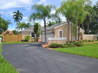 15461 SW 154th Ave, Miami, FL 33187