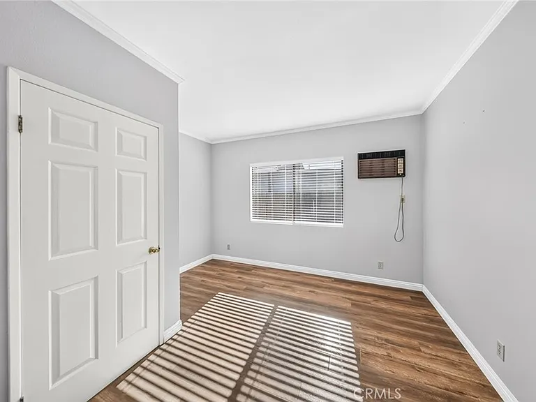 3227 E Del Mar Blvd — Photo 12