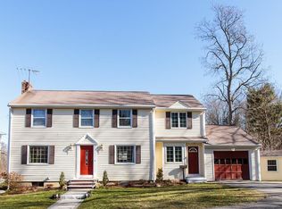 56 Seaver St, Wellesley, MA 02481
