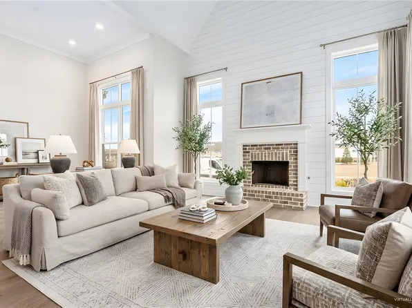 2046 Dawson Corner Loop, Auburn, AL 36832