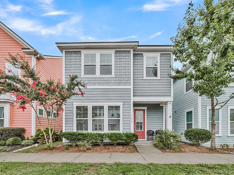 1658 Indy Dr