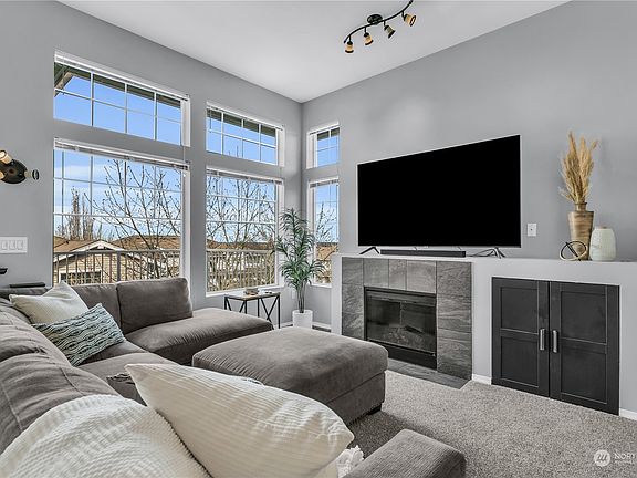 4th image of 6431 Isaac Avenue SE #F