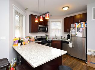 3940 N Southport Ave APT 2R, Chicago, IL 60613