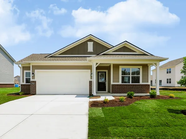 1588 Pine Cir, Franklin, IN 46131