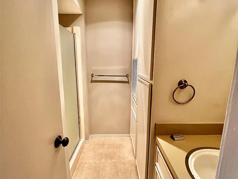 17527 Forest Mist Dr — Photo 21