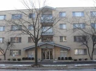 5251 W Galitz #410, Chicago, IL 60077