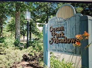 146 W Grand Ave APT 82, Old Orchard Beach, ME 04064