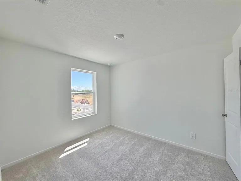 836 Lynx St — Photo 16