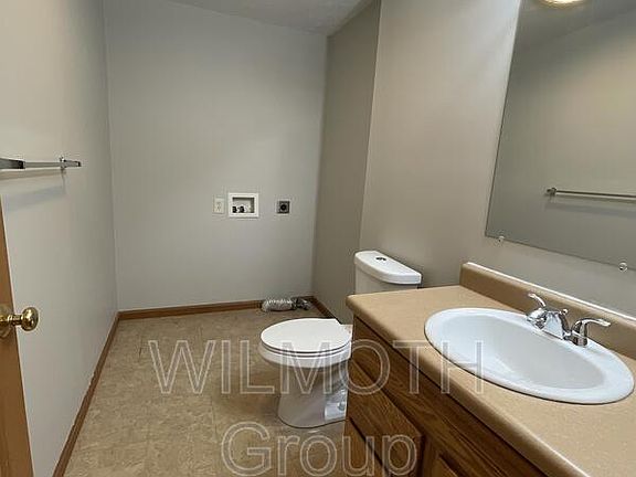 5th image of 6283 E South St