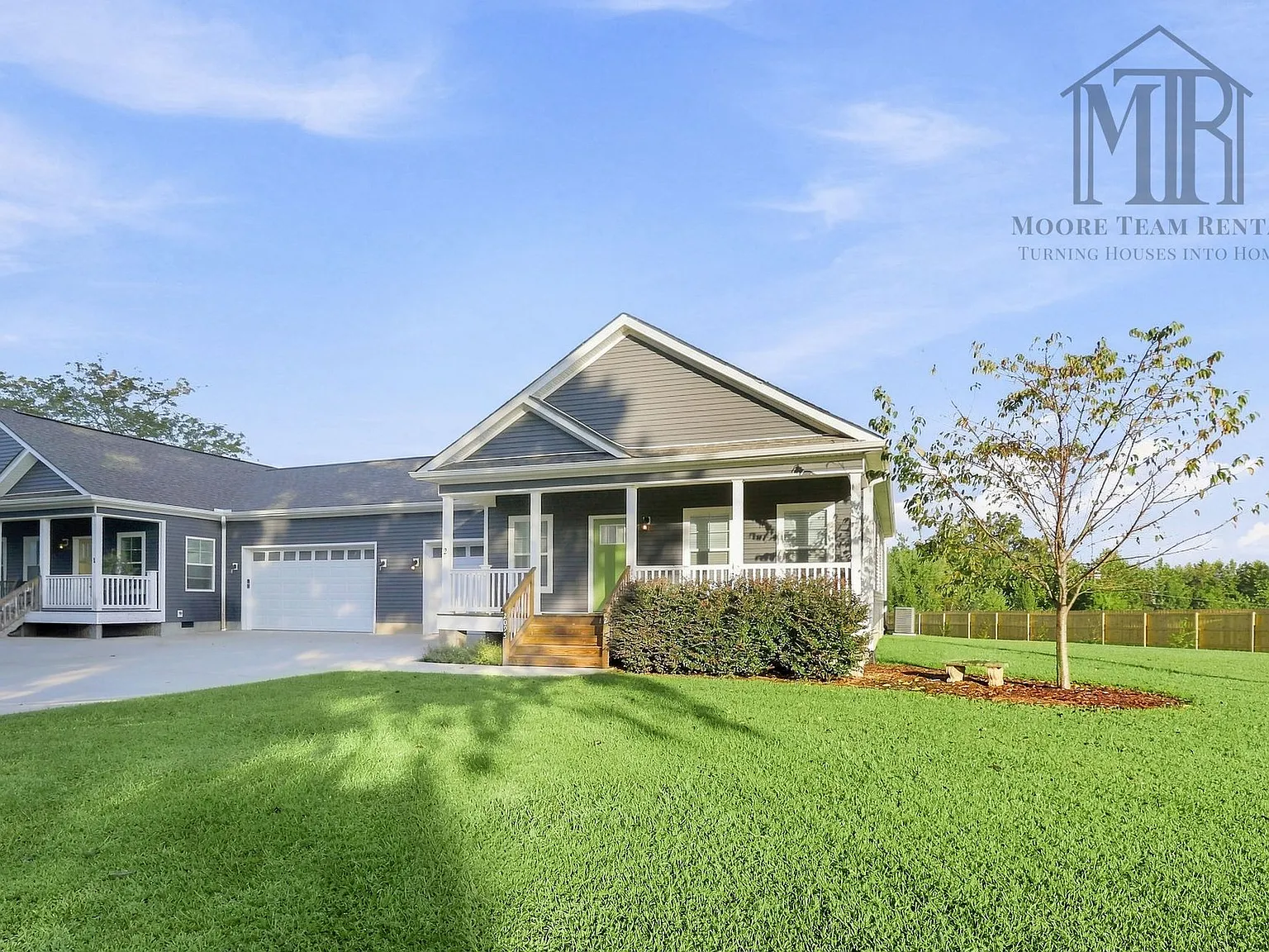 2095 Orchard Rd — Photo 1