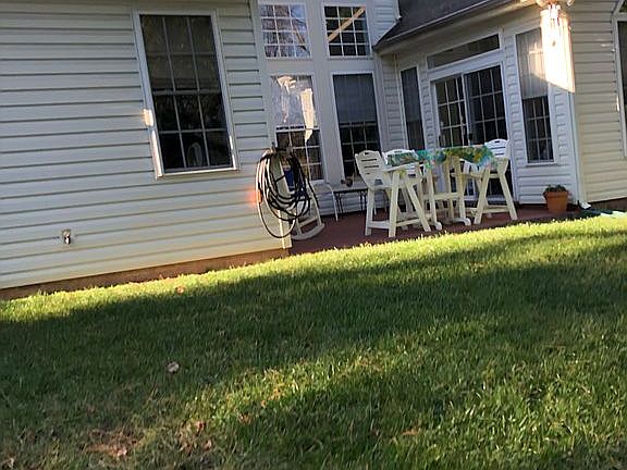 3rd image of 10307 Diggs Ct
