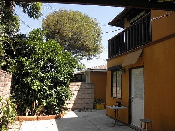5th image of 3563 Corinth Ave