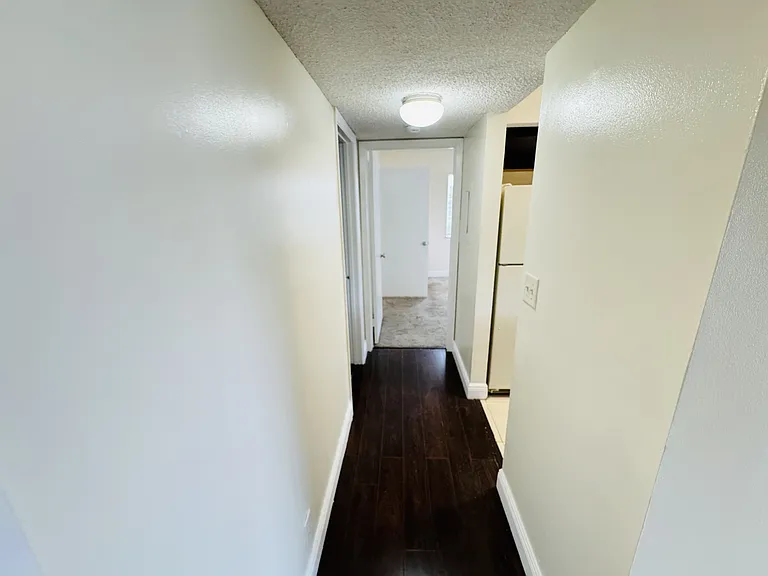 5686 Rock Island Rd — Photo 7