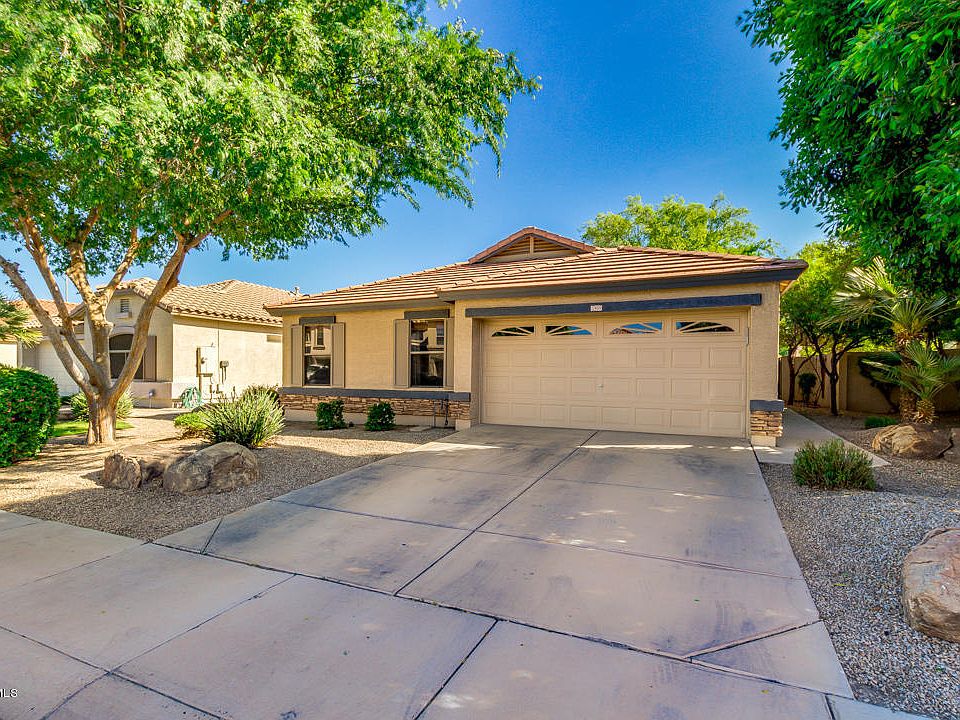 1st image of 12809 W La Reata Ave