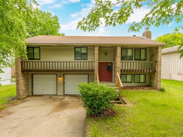 8823 N Walnut St, Kansas City, MO 64155