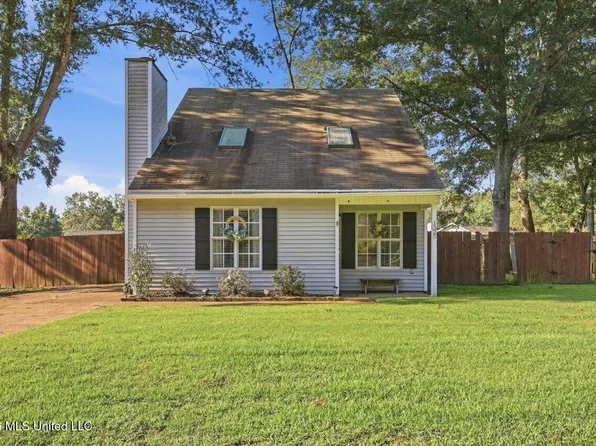 1325 Steens Creek Dr, Florence, MS 39073