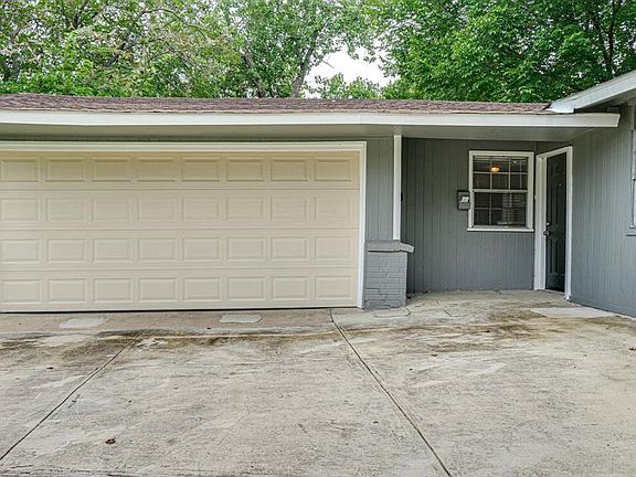 4th image of 2317 Bayberry Dr