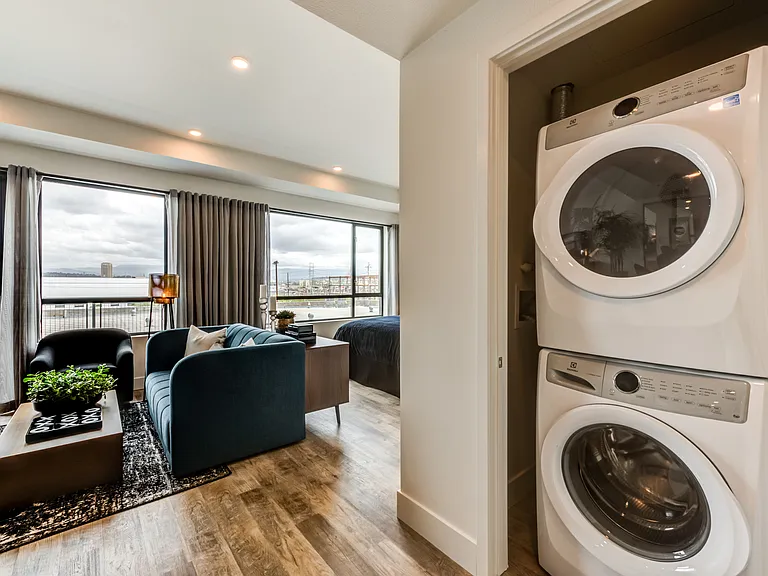 Amp Lofts — Photo 18