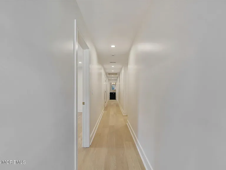 243 Woodcrest Rd — Photo 20