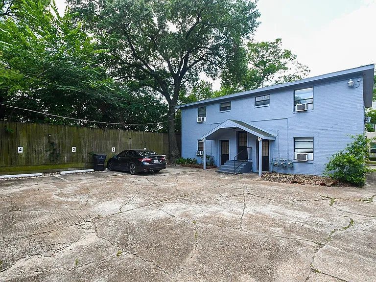 4623 Yupon St #3 — Photo 16