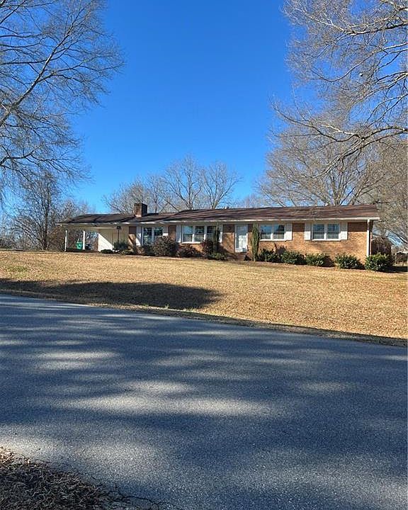 1st image of 198 Green Knolls Dr