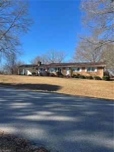 198 Green Knolls Dr, Eden, NC, 27288