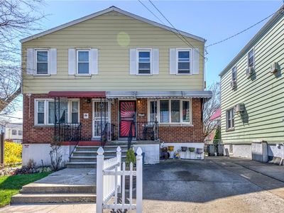 3066 Harding Avenue, Bronx, NY, 10465