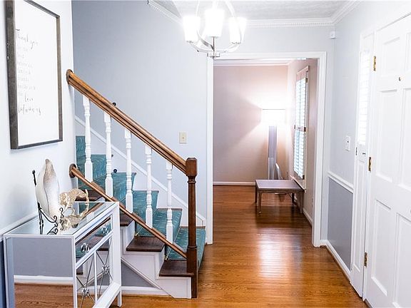 3rd image of 4041 Brockett Creek Dr