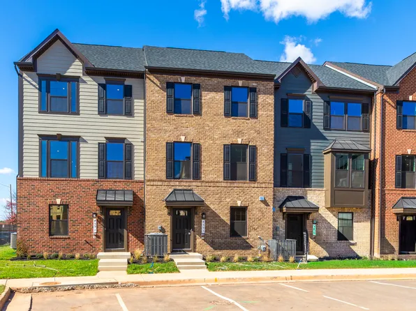 4593 Dandelion Loop, Chantilly, VA 20151