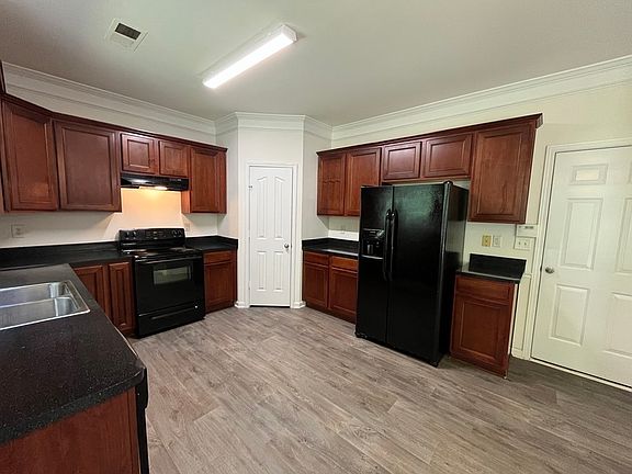 4th image of 15109 Oldcorn Ln