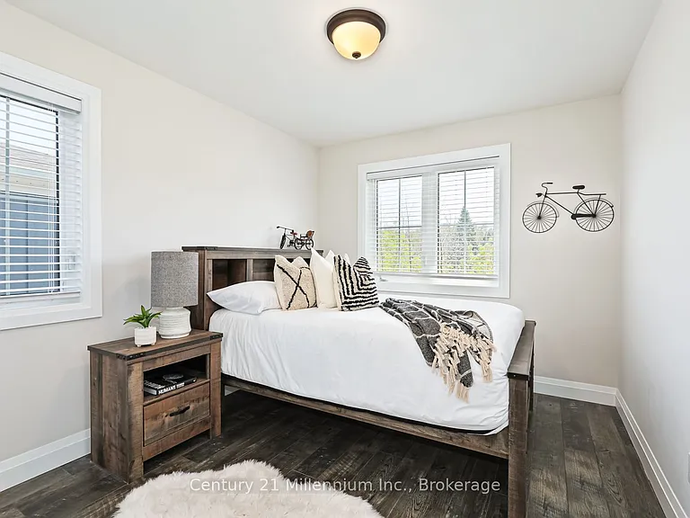 168 Yellow Birch Cres — Photo 27