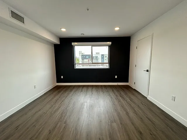 5455 Inglewood Blvd #11 — Photo 4