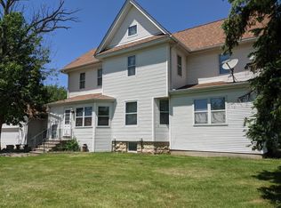 464 State Route 64, Malta, IL 60150