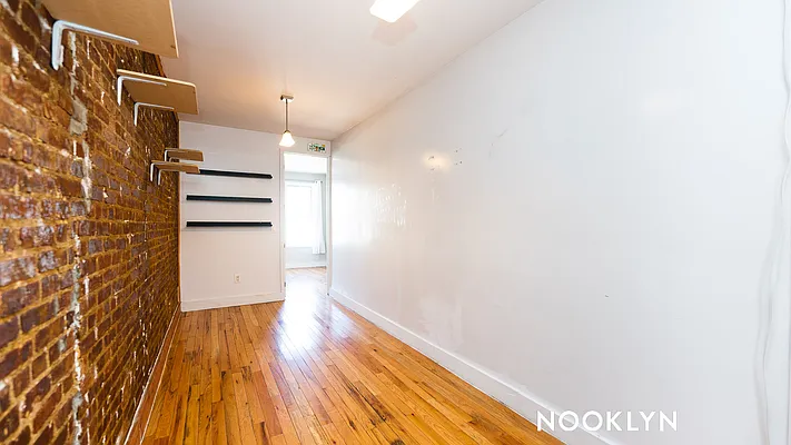 Rented by Nooklyn NYC LLC | media 18