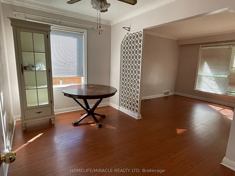 45 Martorino Dr #MAIN FLOOR — Photo 6