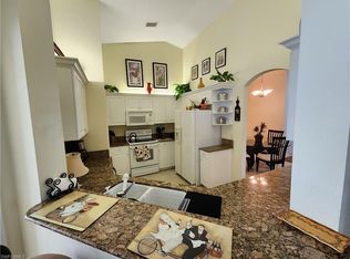1335 Charleston Square Dr #6-201, Naples, FL 34110