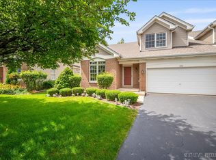 106 Fairfax Cir, Sugar Grove, IL 60554