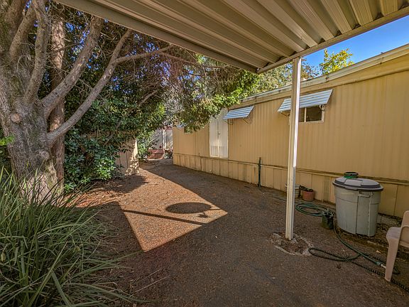 4th image of 2810 Bechelli Ln #D7