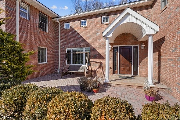 61 Joanna Way, Short Hills, NJ 07078 Zillow