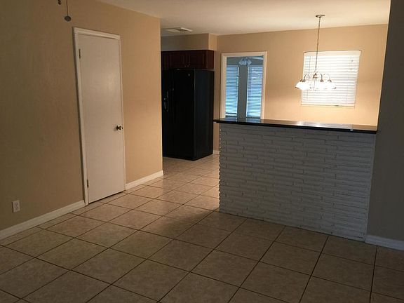 3rd image of 71 NE 45th Ct